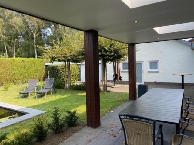מסיק Villa Maas & Kempen מראה חיצוני תמונה