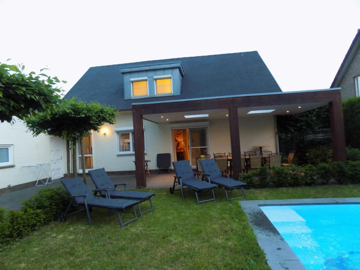 מסיק Villa Maas & Kempen מראה חיצוני תמונה