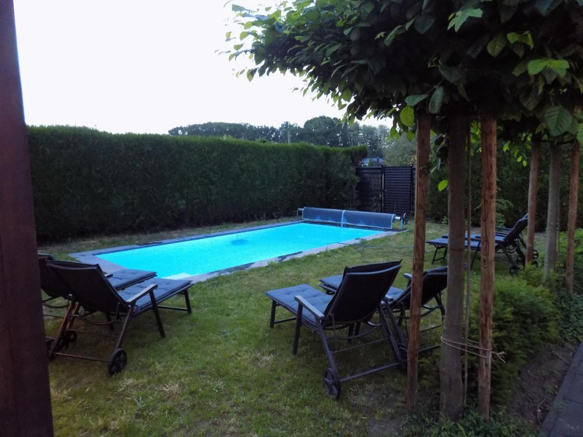 מסיק Villa Maas & Kempen מראה חיצוני תמונה